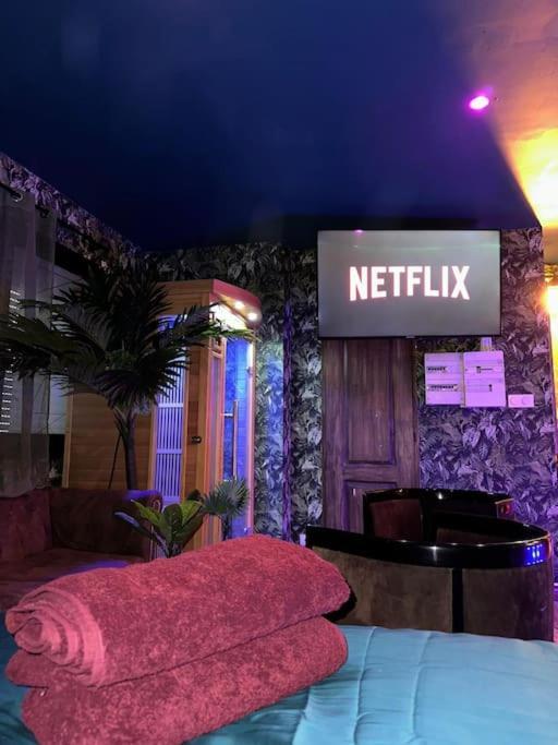 Marbella Logement Privatif -Jacuzzi-Sauna La Valette-du-Var Exteriör bild